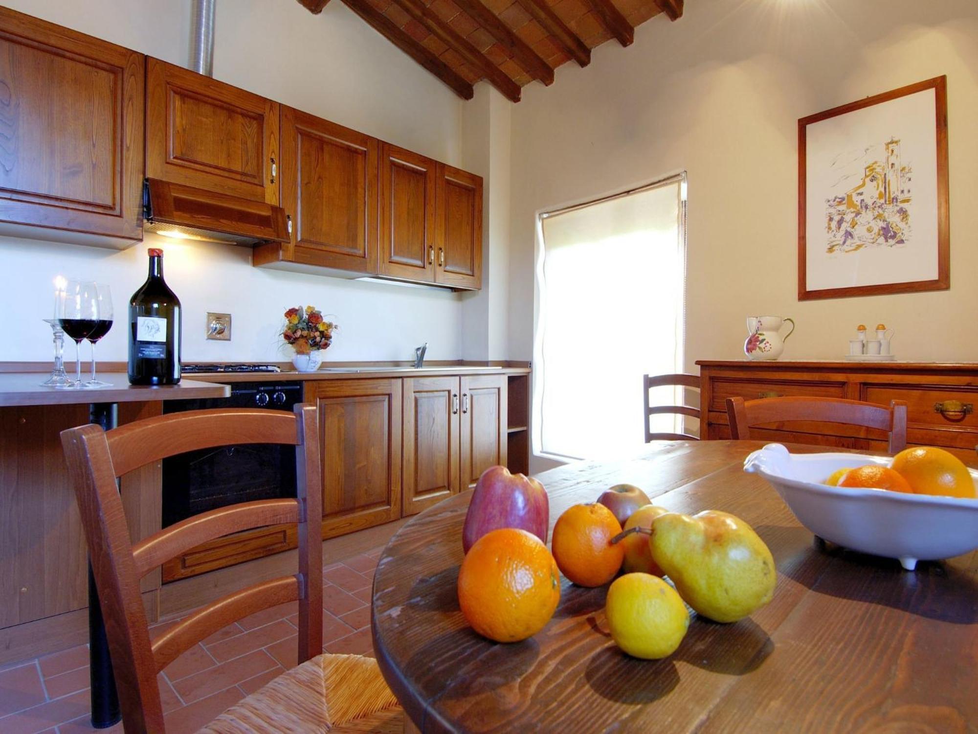 Pleasant Apartment With Swimming Pool Garden Bbq Parking Lucolena in Chianti Exteriör bild