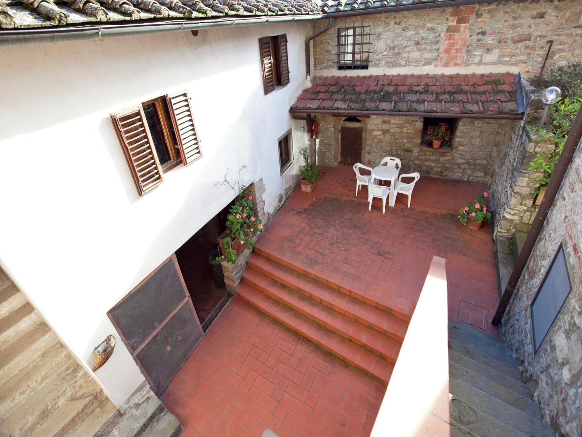 Pleasant Apartment With Swimming Pool Garden Bbq Parking Lucolena in Chianti Exteriör bild