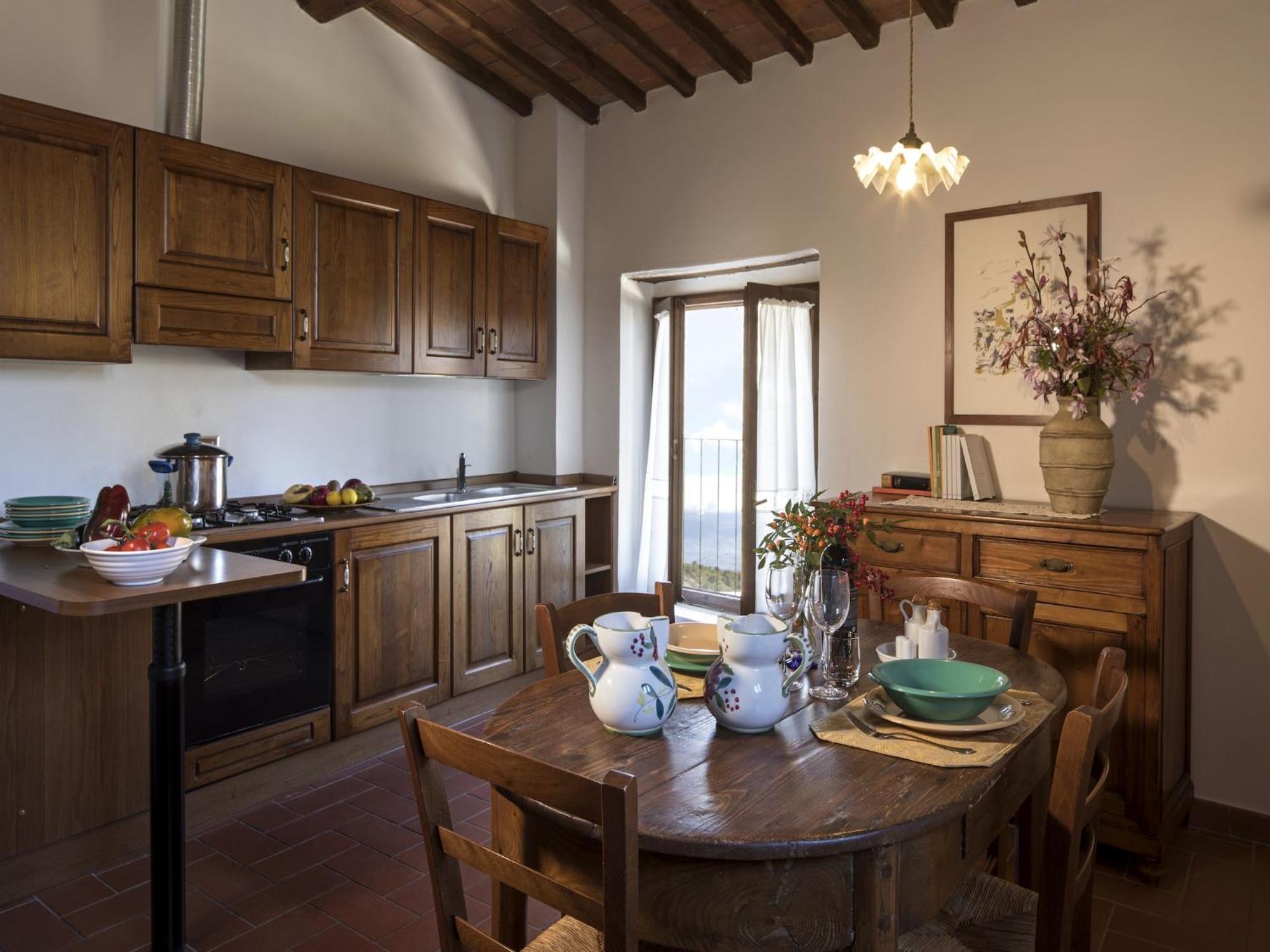 Pleasant Apartment With Swimming Pool Garden Bbq Parking Lucolena in Chianti Exteriör bild