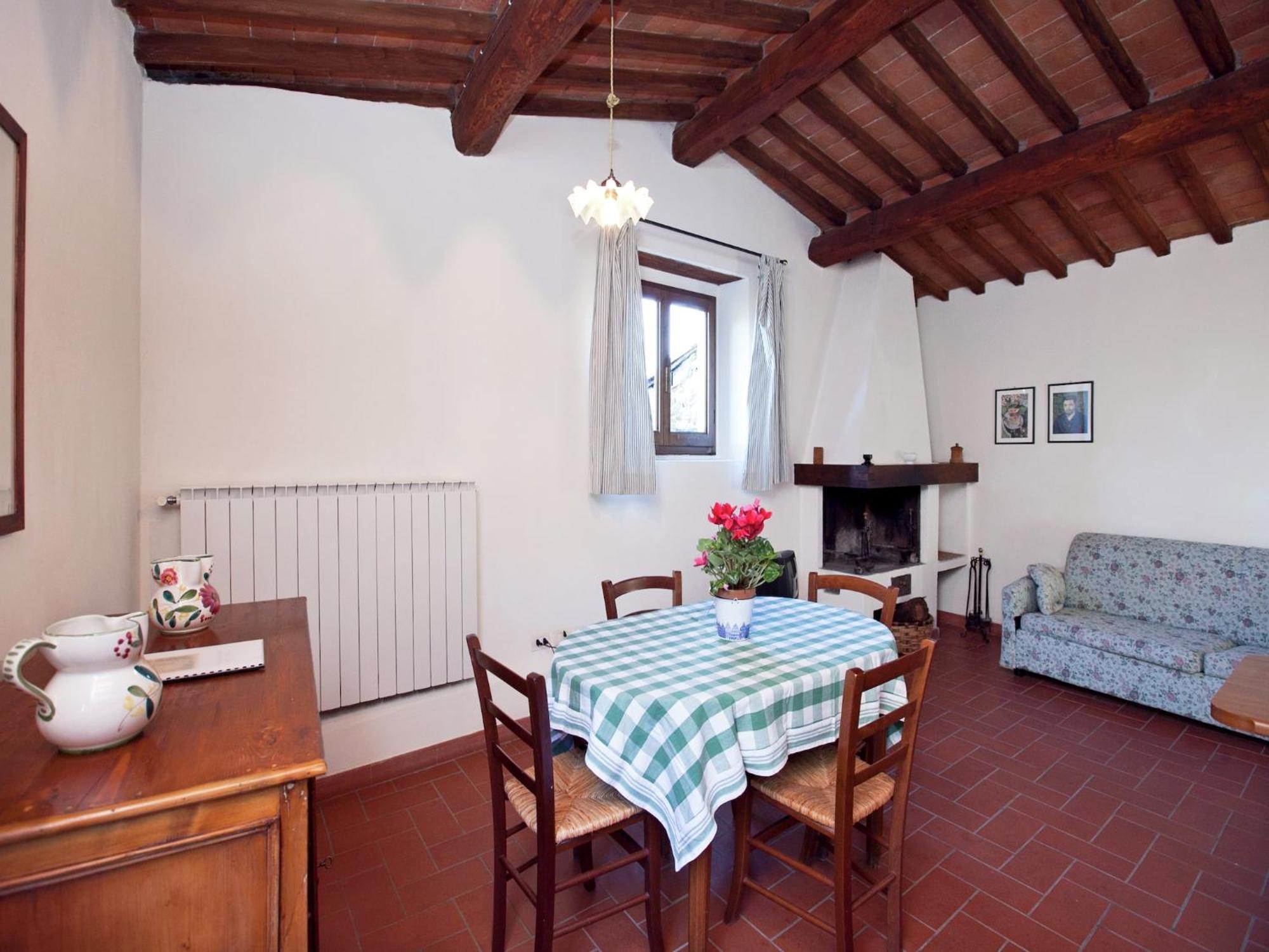 Pleasant Apartment With Swimming Pool Garden Bbq Parking Lucolena in Chianti Exteriör bild